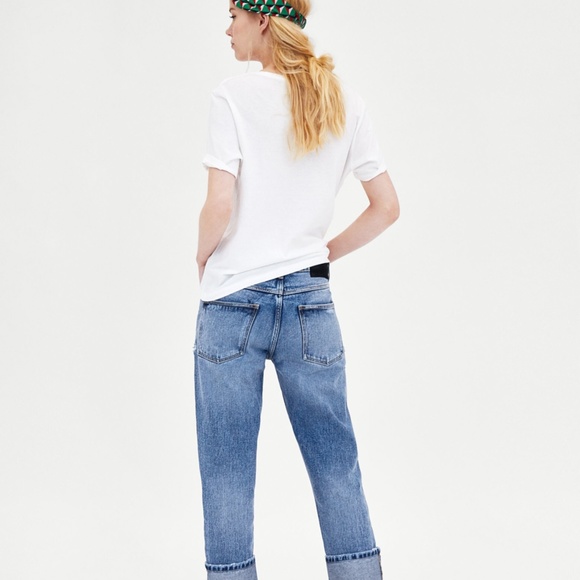 Zara Medium Wash Mid Rise Jeans w/ Turnup Hems NEW - Picture 2 of 12